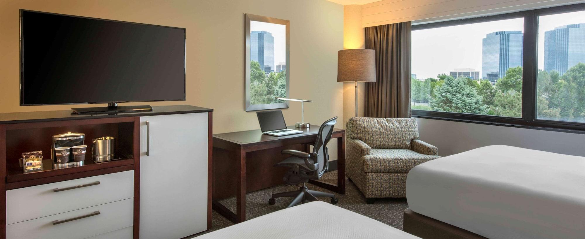Hotel Doubletree By Hilton Chicago Schaumburg Exterior foto